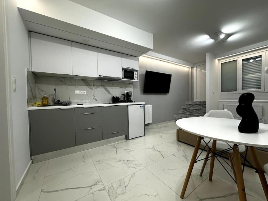 Cozy Elegant #2 Vipgreece Apartment Athens