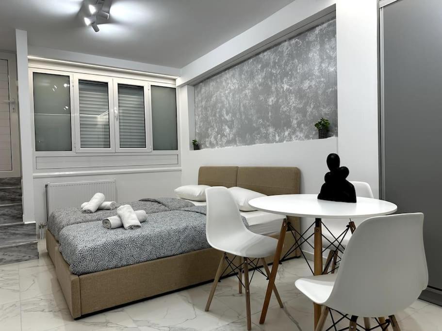 Cozy Elegant #2 Vipgreece *